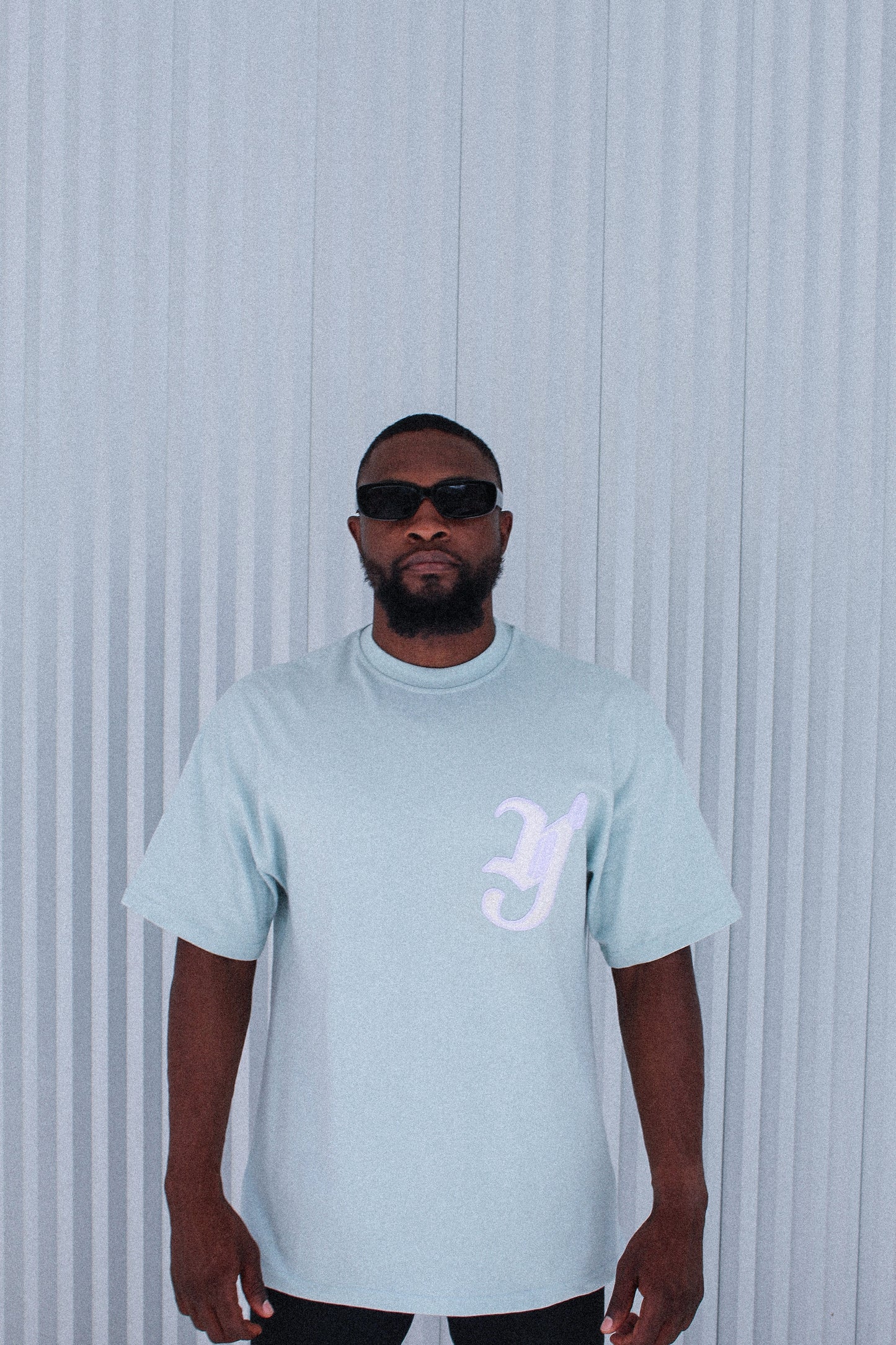 STANDARD LOGO TEE